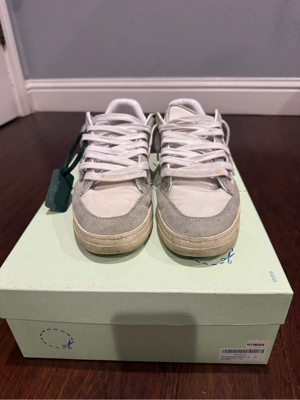 Off-White Off Court 3.0 Low Top Sneakers